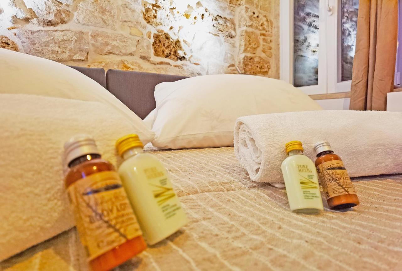 Pearl Stone Apartments Šibenik Eksteriør billede